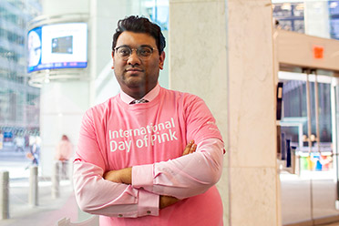 A BMO employee wearing an International Day of Pink t-shirt
